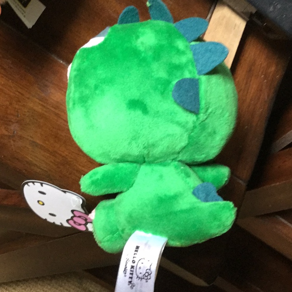 Hello kitty stuffed animal toy travel companion - Picture 3 of 5
